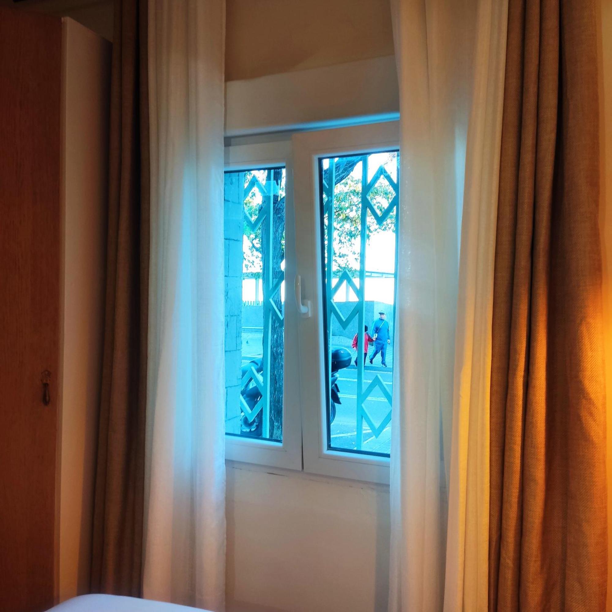 Studio Or Rooms With Private Bathroom Or Rooms With Shared Bathroom 바르셀로나 외부 사진